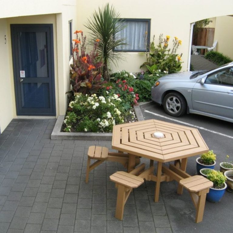 Bella Vista 3 768x768