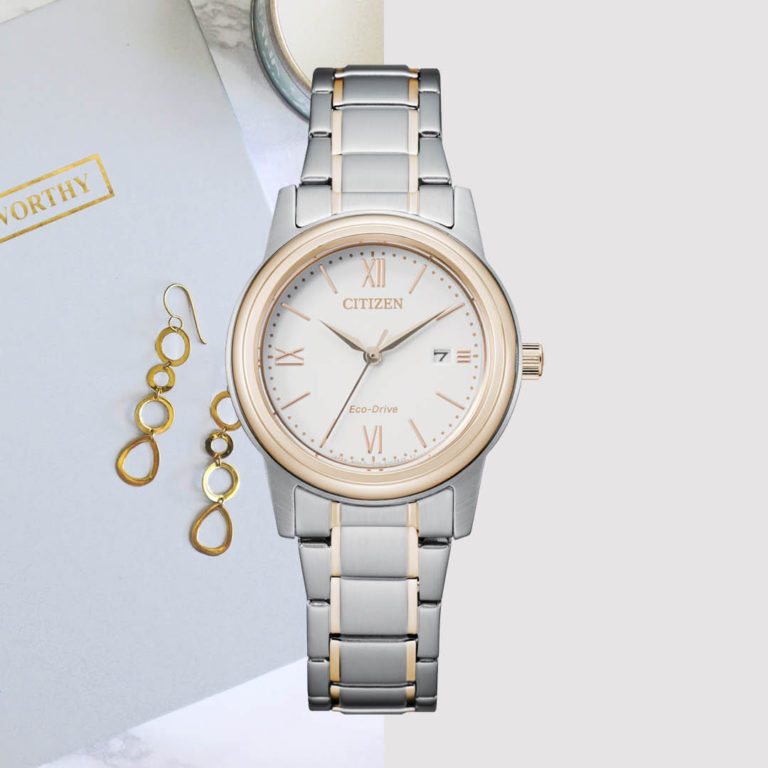 The Gold Room2 768x768